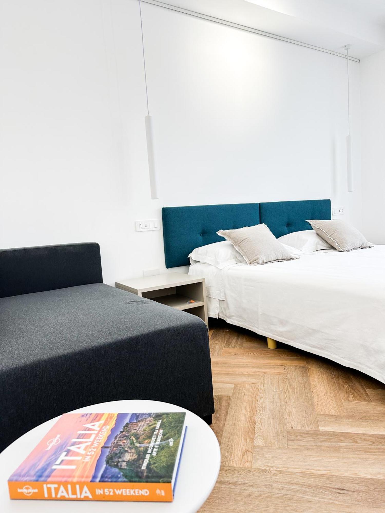 Mamas Hotell Oristano Exteriör bild